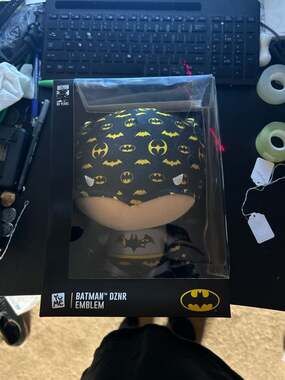 YuMe Batman 80th Anniversary DZNR Emblem 7" Collector Plush